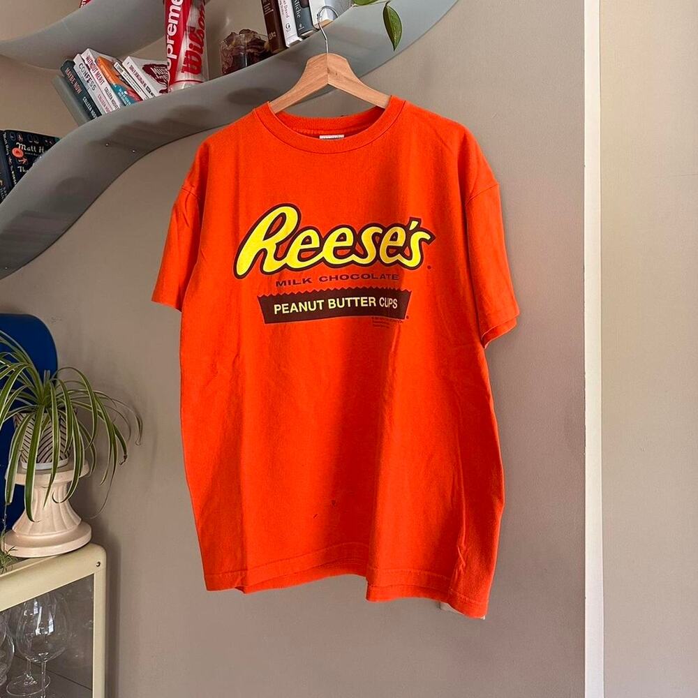 Vintage 1996 Reese's Peanut Butter Cups Shirt